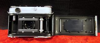 VINTAGE KODAK RETINA IIIC CAMERA WITH SCHNIEDER-KEUZNACH LENS - RETINA IIIC CAME